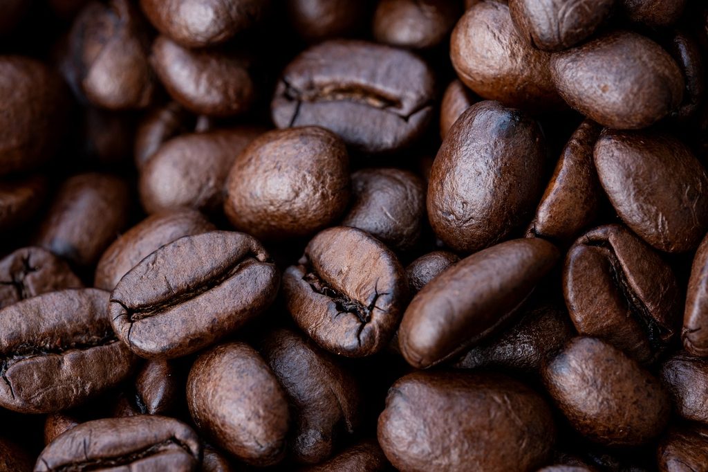 Roasted coffee beans