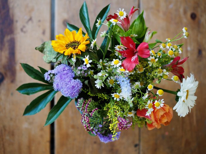 ideas for cut flowers bouquet of colorful on wood table