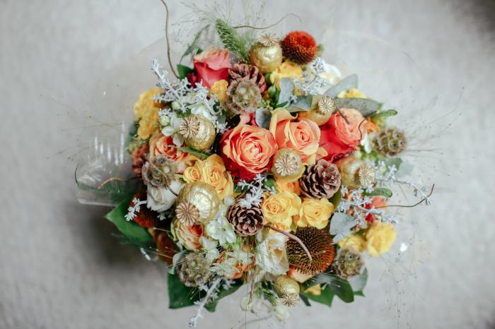 A bouquet of multiple flowers