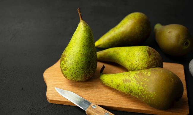 Pears on cutting board