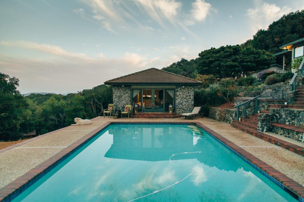 Pool in Los Gatos, United States