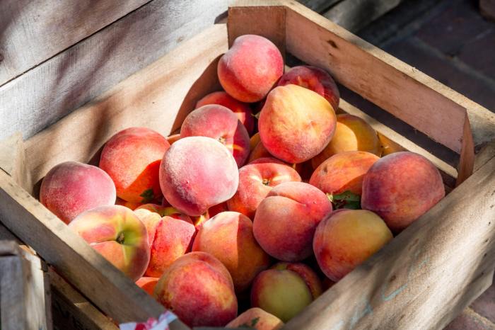 Peaches in a container