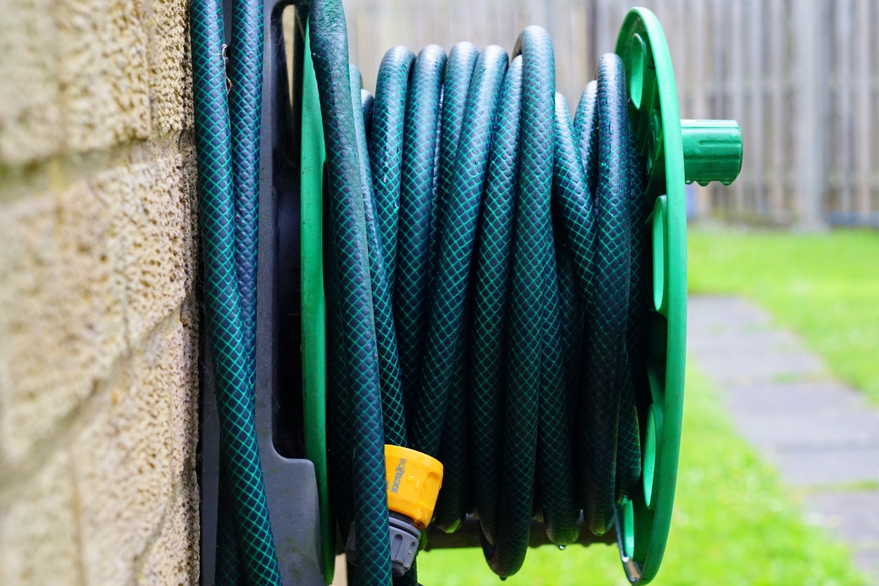 tidy garden hose