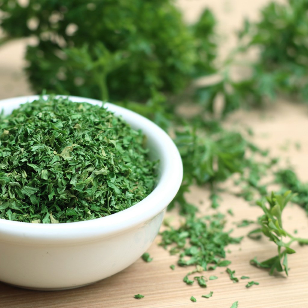 Dried parsley in a bowl