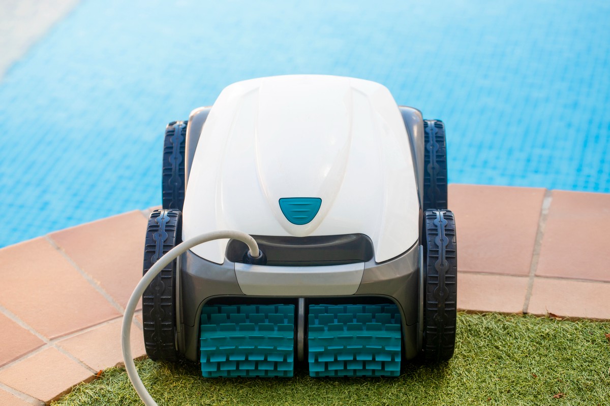 best pool vacuum robot